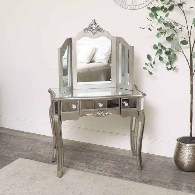 Melody Maison Tiffany Range Mirrored Dressing Table and Tri-Fold Vanity Mirror in Metallic Silver