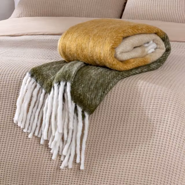 Yard Rawton Ombre Herringbone Woven Throw in Green and Beige, W: 130 cm, D: 180 cm – 3