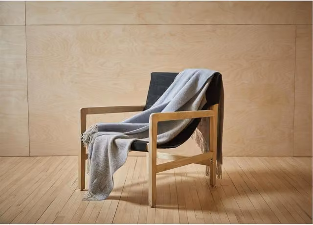 HomeSpace Direct Classic Plain Wool Throw in Blue and Grey