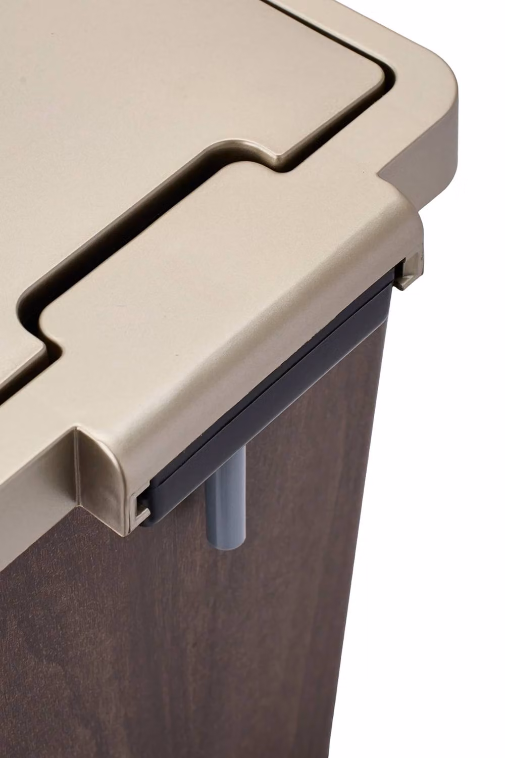 Garden Sanctuary Slim Pedal Rubbish Bin with Soft Close Lid and Removable Inner Bucket in Brown – 4