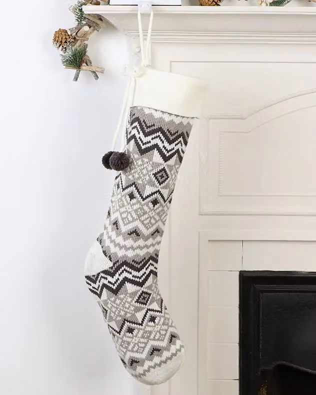 Dibor Set of 4 Grey and White Fair Isle Zig Zag Christmas Stockings – 3