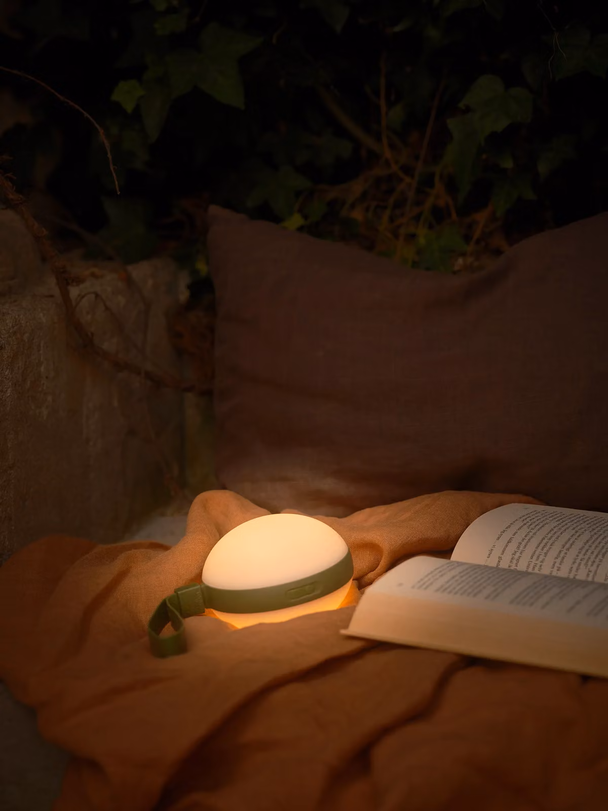 Nordlux Bring Portable LED Outdoor Light, White and Green, IP54 Dimmable Garden Lamp – 2