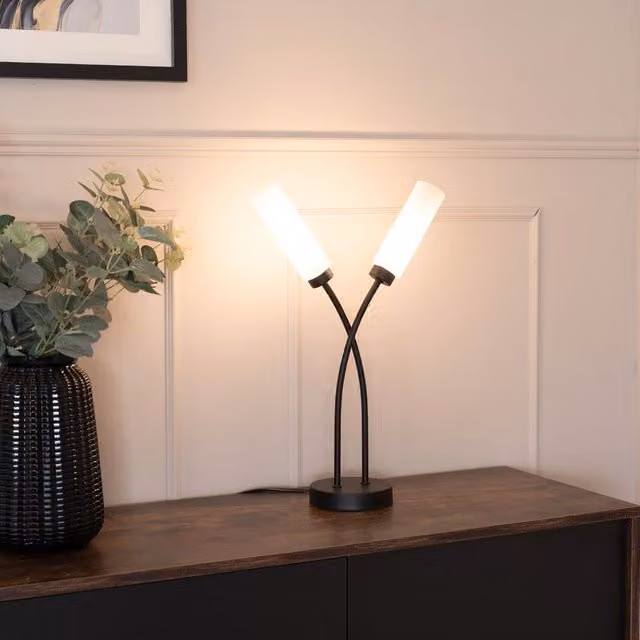 ValueLights Maya 2 Way Curved Cross Over Reed Shaded Table Lamp in Black and Gold/Brass