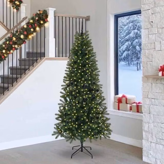 Berkfield Home Artificial Christmas Tree with 300 LEDs, Green, Height: 240 cm