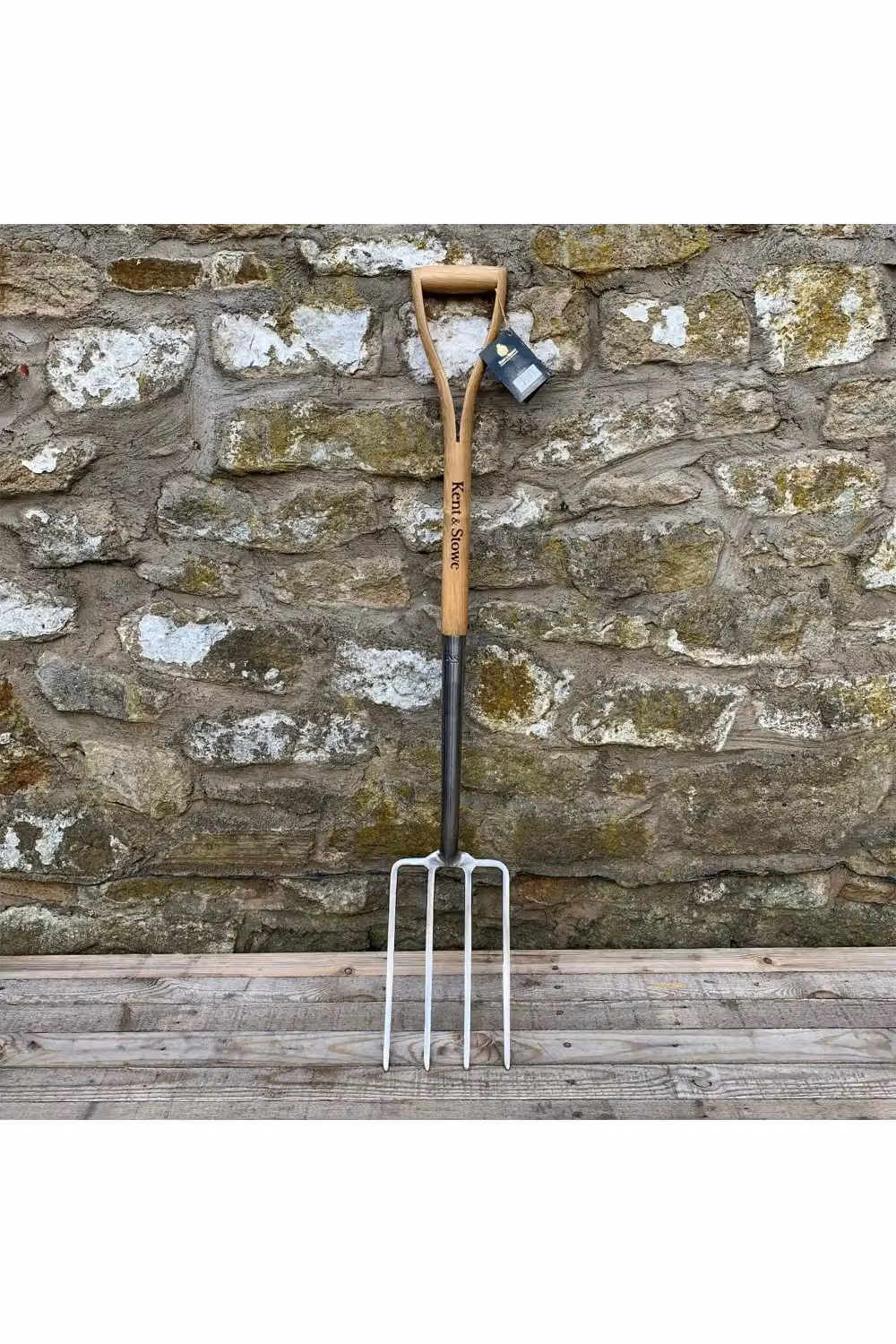 Kent & Stowe Stainless Steel Digging Fork in Beige and Silver – 2