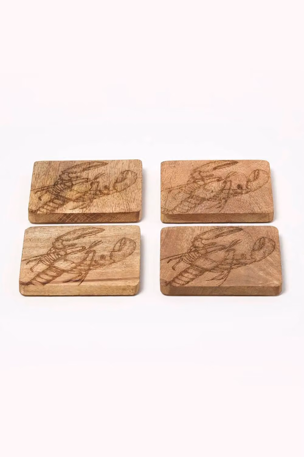 Homescapes Wooden Coaster Set with Lobster Design, Set of 4 in Brown and Sand – 3