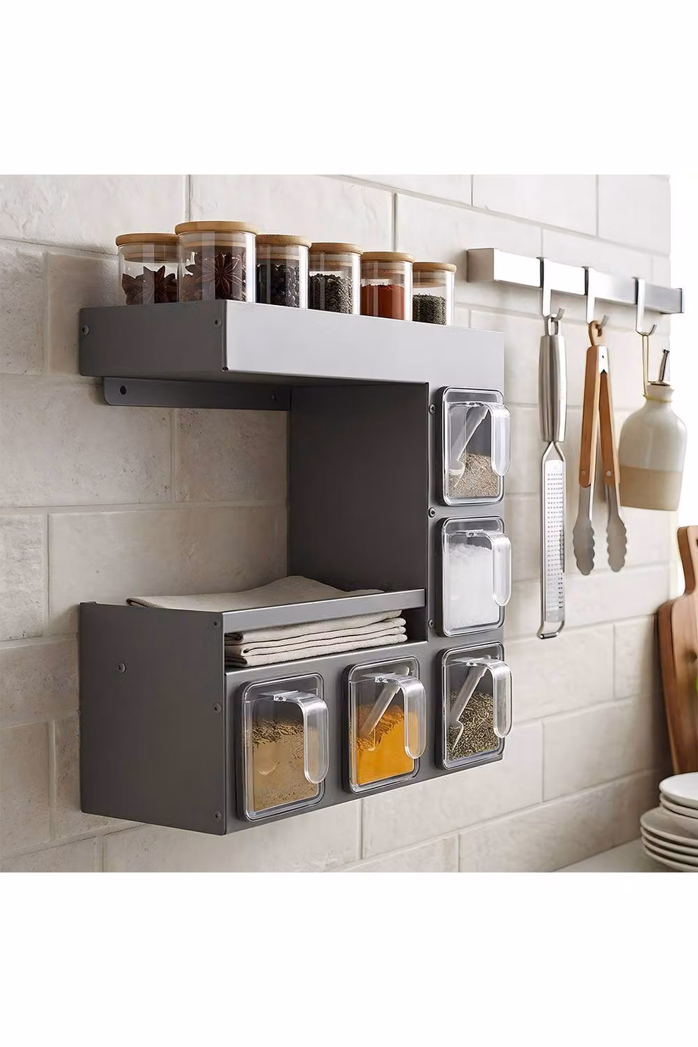 Living and Home 3-Tier Wall-Mounted Metal Kitchen Spice Rack in Matt Grey – 3