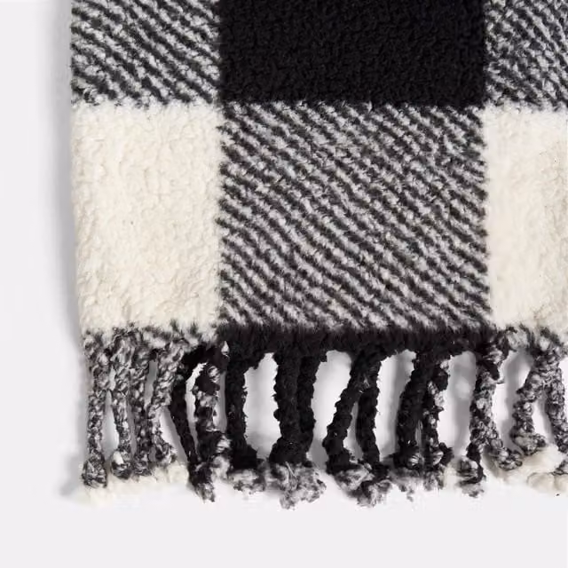 OHS Monochrome Gingham Checked Fleece Throw with Tassels