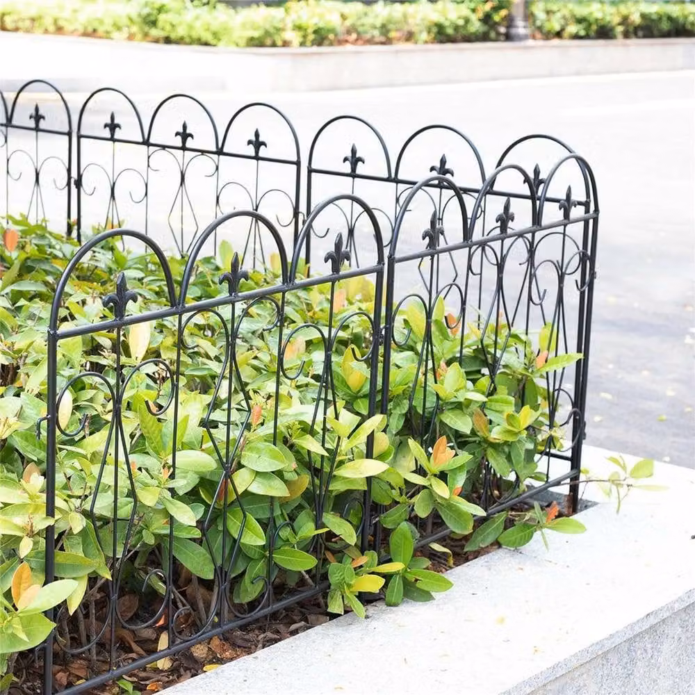 NESTLUNE Rustproof Metal Garden Fence Flower Bed in Black – 3