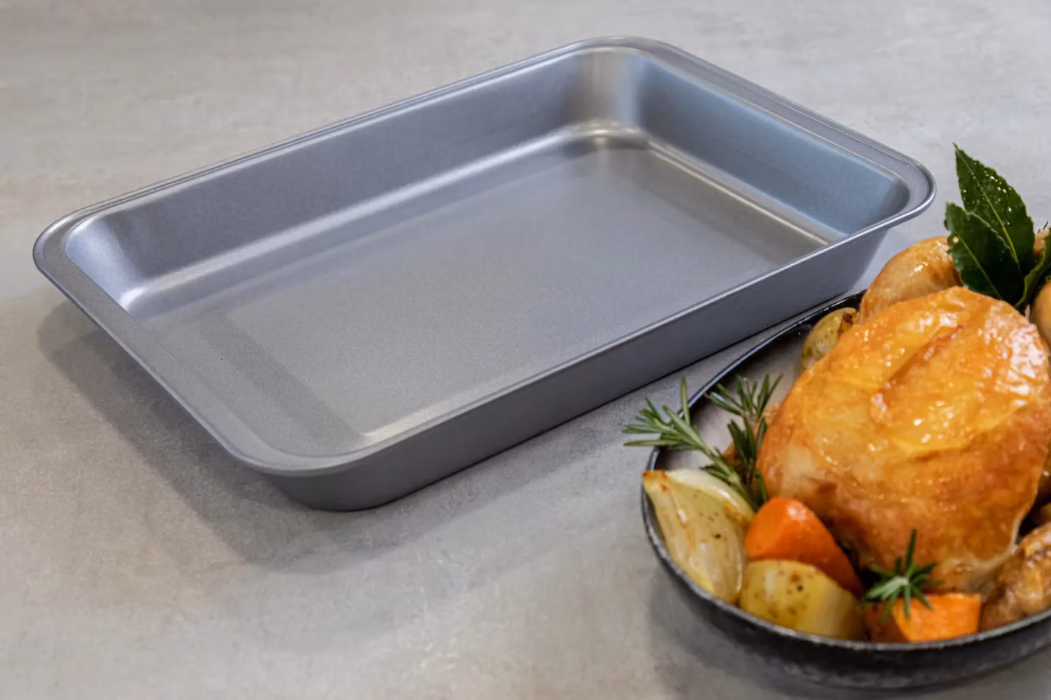 KitchenCraft Non-Stick Rectangular Roasting Pan in Silver and Grey, W: 41 cm, D: 28.5 cm – 6