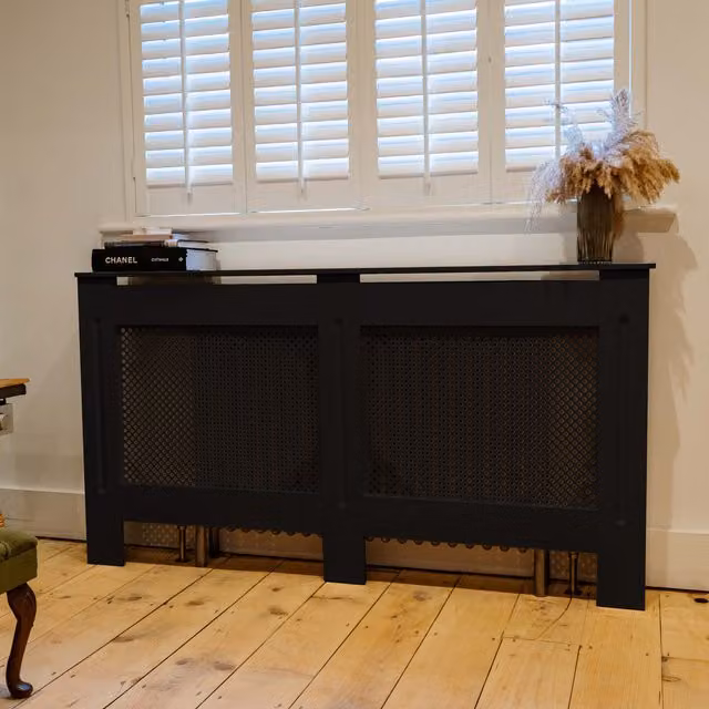 Jack Stonehouse Modern Diamond Grill Radiator Cover in Black, Width: 152 cm