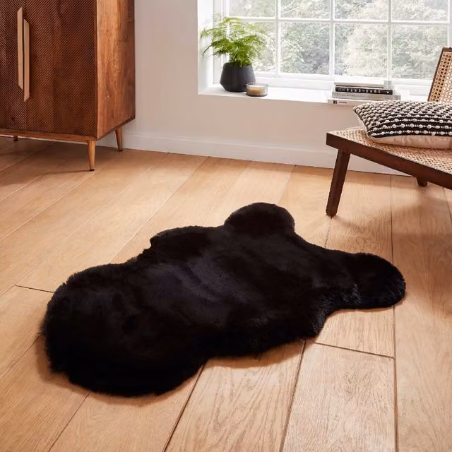 Terrys Super Teddy Single Faux Sheepskin Rug, Black, W: 90 cm, D: 60 cm