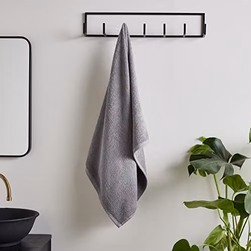 Catherine Lansfield Quick Dry Fluffy Cotton Bath Towel in Grey – 1
