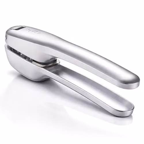 Zyliss Susi 4 Garlic Press in Silver with Non-Stick Surface and Stainless Steel Components