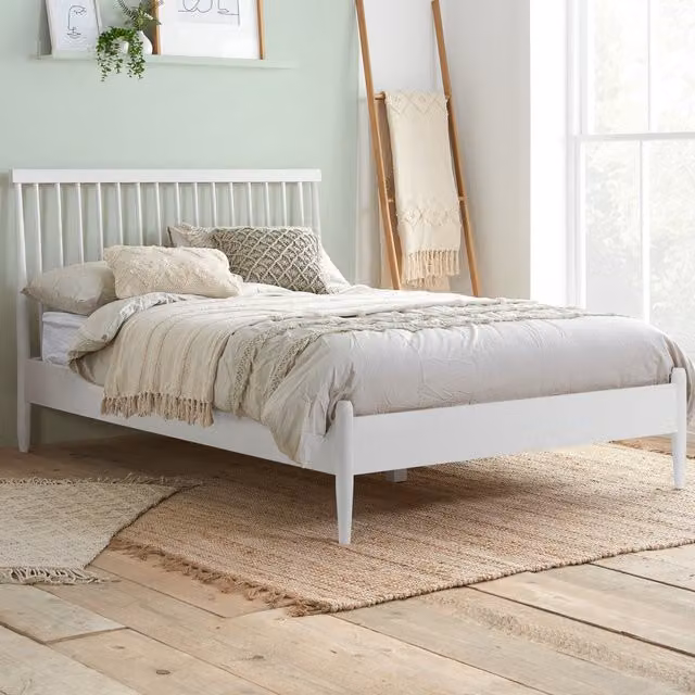 Birlea Malmo Single Oak Bedstead in White, W/D/H: 90 x 190 cm