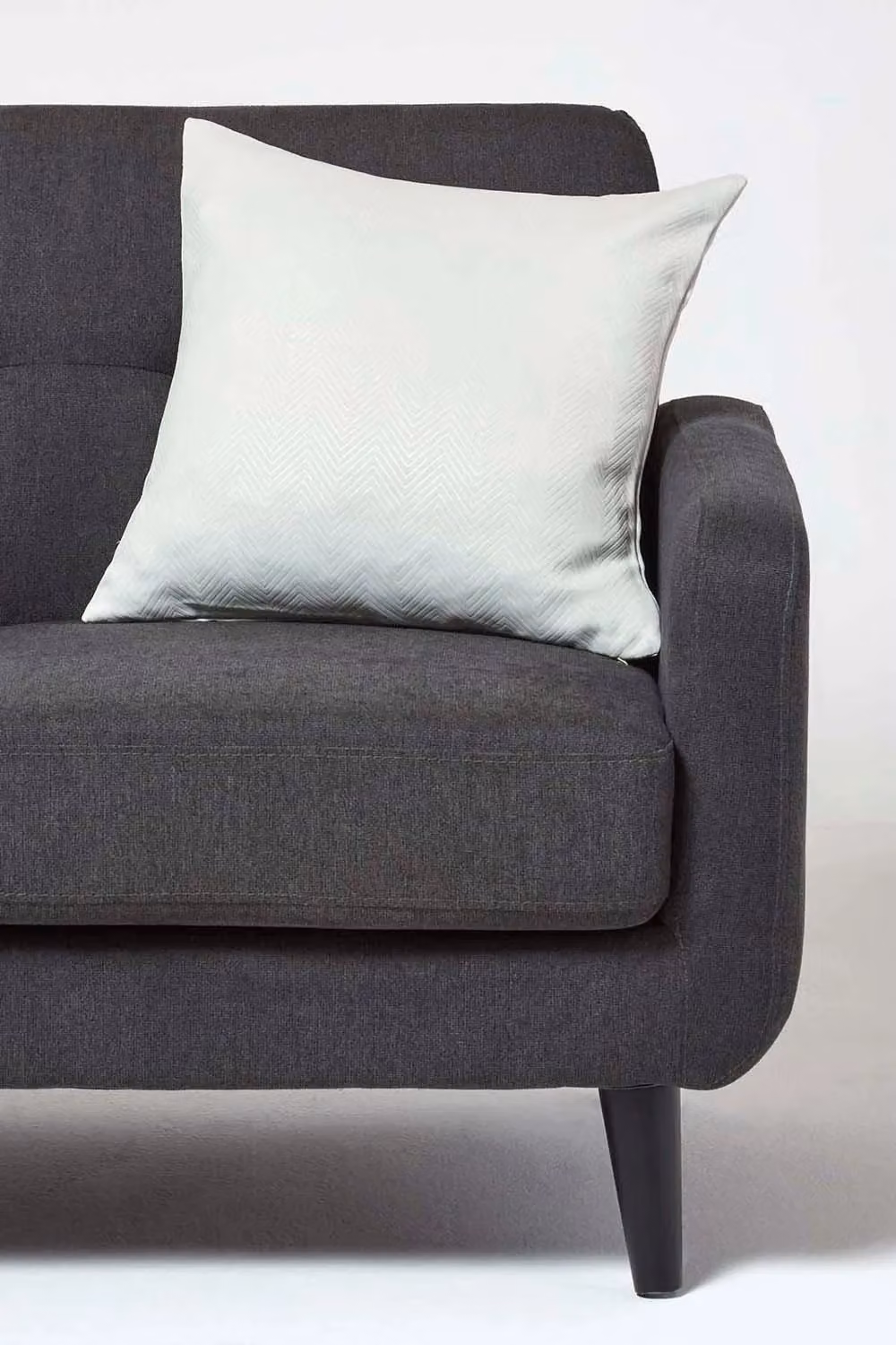 Homescapes Off White Herringbone Chevron Textured Cushion Cover, W/D/H: 45 x 45 x 45 cm – 2