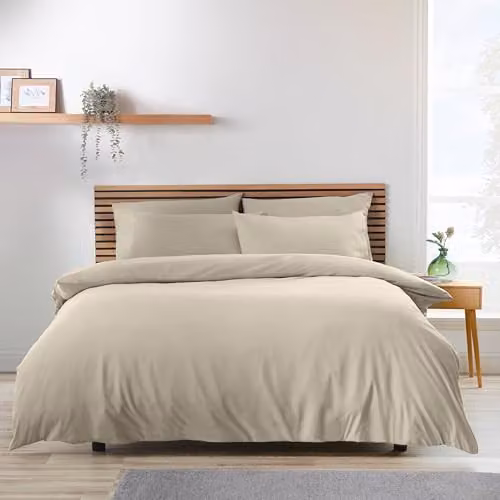 Catherine Lansfield So Soft Non-Iron Microfibre Duvet Cover and Pillowcase Set in Beige, W/D/H: 200 x 200 cm