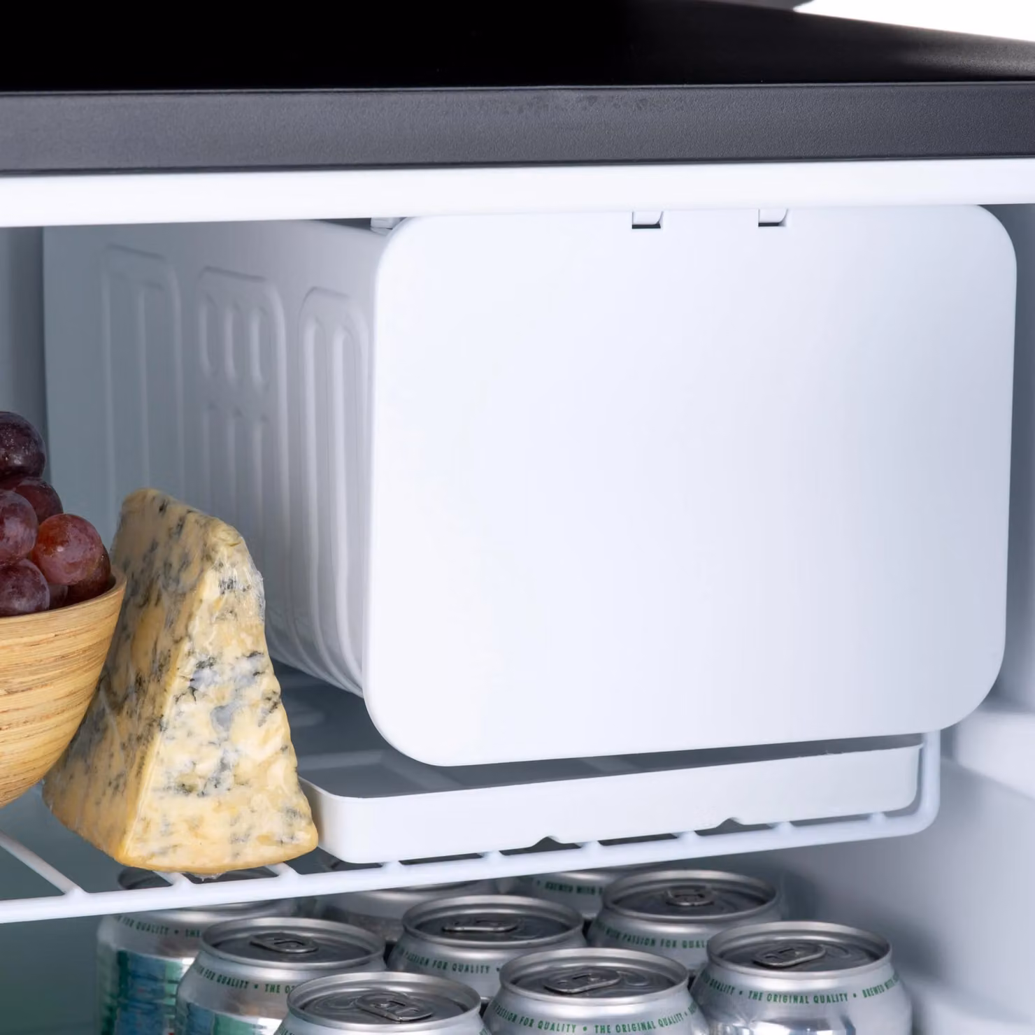 Subcold 75L Tabletop Compressor Fridge in Black – 4