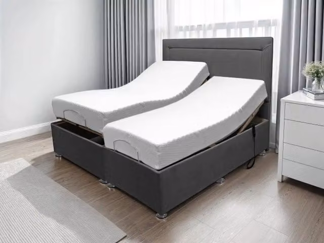 Komfi PureProfile Coolmax Electric Adjustable Bed in Grey, 5ft King Size (W/D/H: 180 x 200 cm)