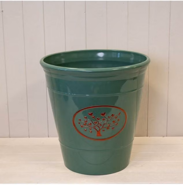 KDMD Green Ceramic Heart Shaped Round Tabletop Planter