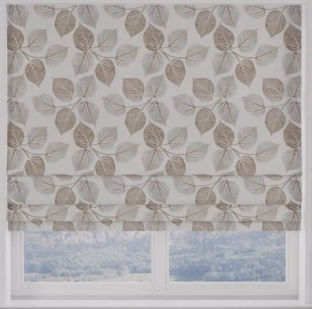 Tanomah Made to Measure Blackout Floral Roman Blind in Silver and Grey