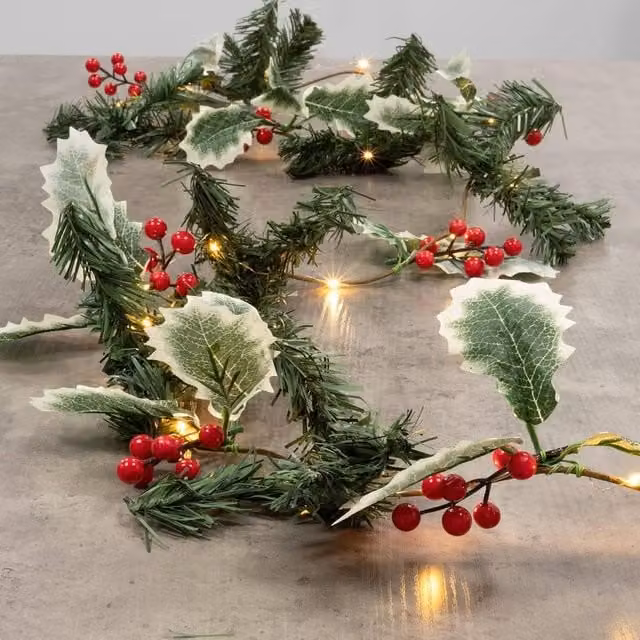 Globrite 2M Berry and Leaf Christmas Garland with 20 Warm White LED Lights, Battery Operated, Red and Green with Copper Accents – 1