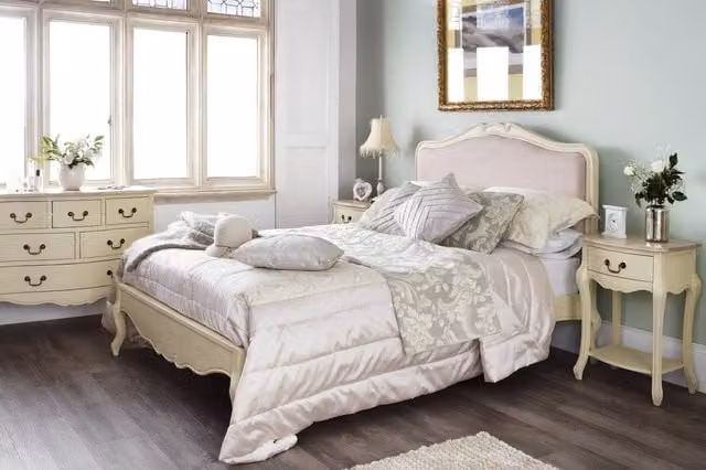 Statement Furniture Juliette French Style Super King Bed Frame in Champagne with Upholstered Headboard, H: 183 cm, W: 200 cm, D: 216 cm – 1