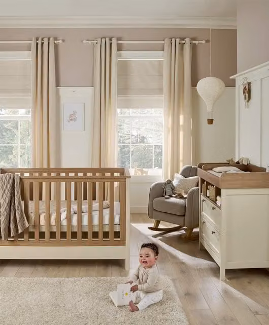 Mamas & Papas Harwell 2 Piece Cotbed Set with Dresser Changer in Cashmere Beige