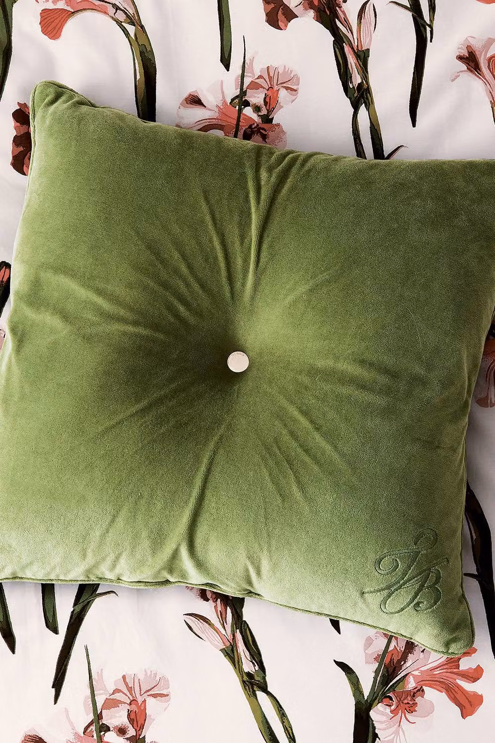 Ted Baker Cotton Velvet Button Cushion in Green, W/D/H: 50 x 50 x 50 cm – 2