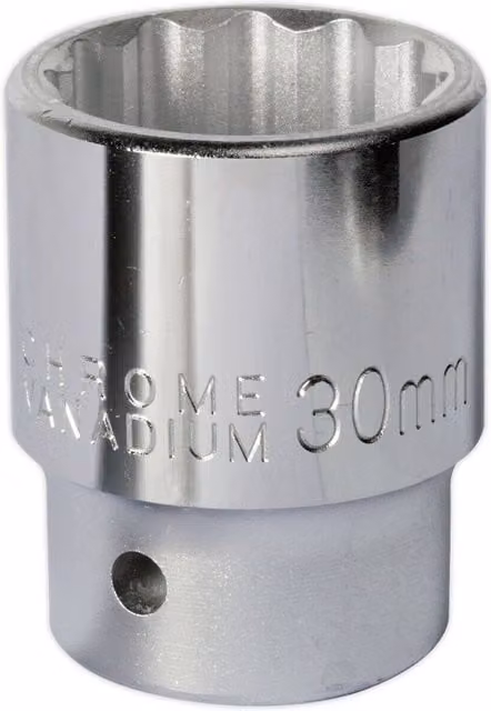 Loops 30mm Forged Steel 3/4 inch Square Drive Socket in Silver Chrome Vanadium