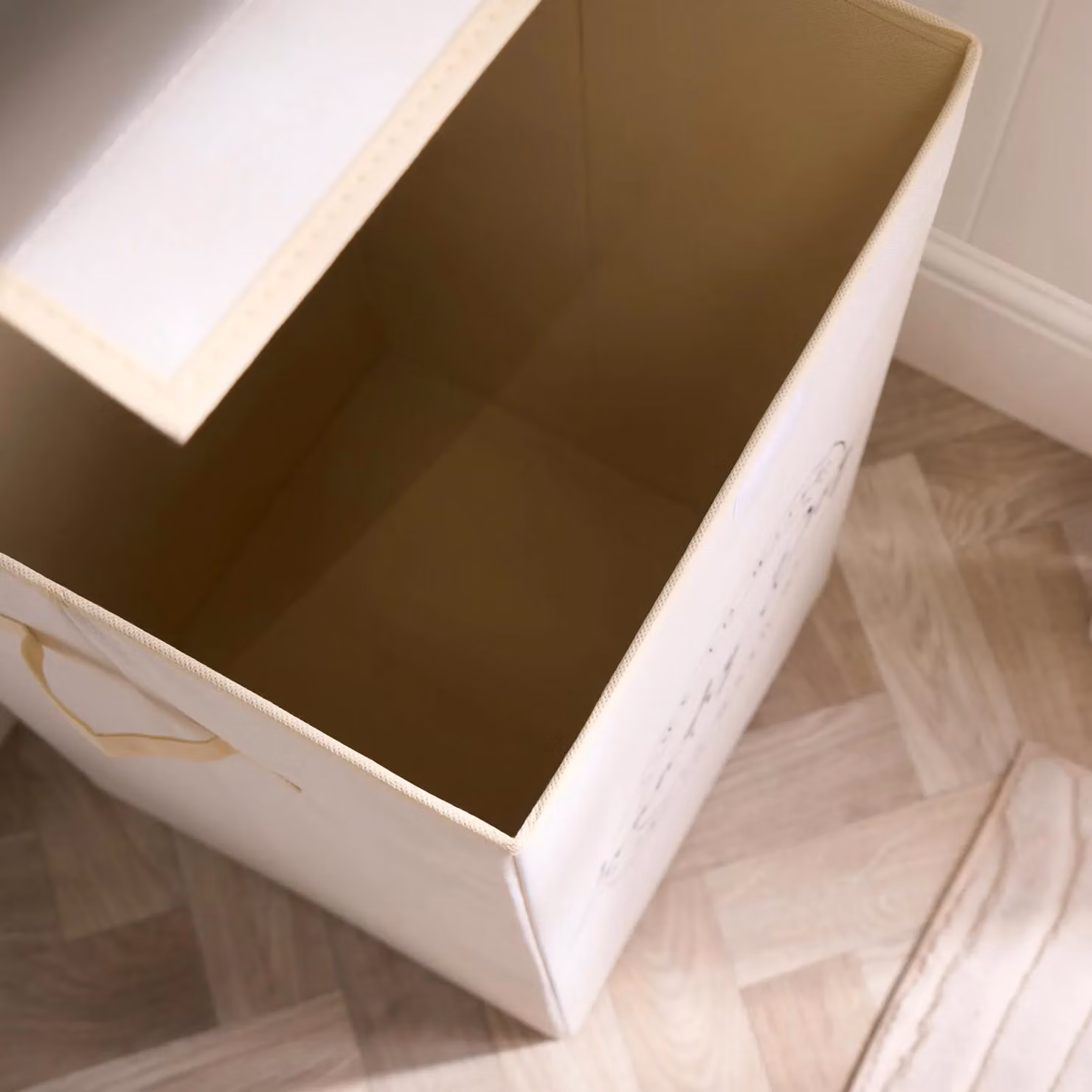OHS Collapsible Large Tall Laundry Basket with Lid and Handles, Beige, H 66 x W 35 x D 1 cm – 2