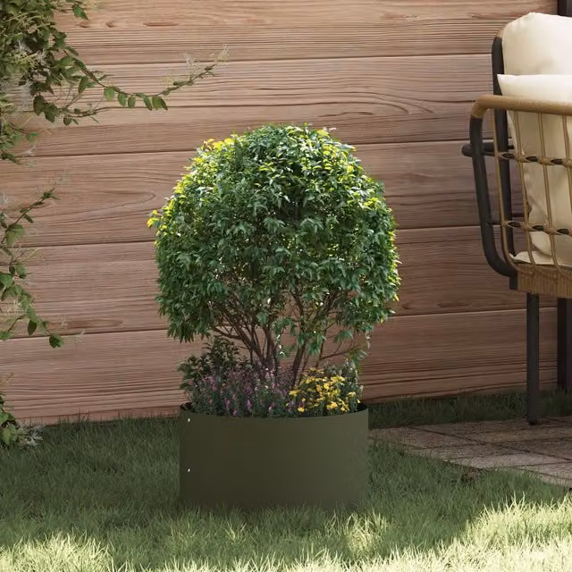 Berkfield Home Medium Metal Planter Pot in Olive Green