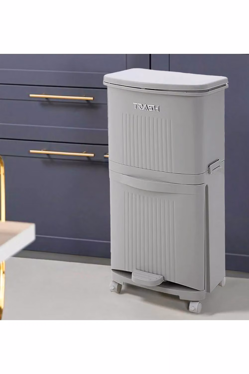 Living and Home 36L Grey Pedal Recycling Bin with Removable Inner Bucket and Lid – 2