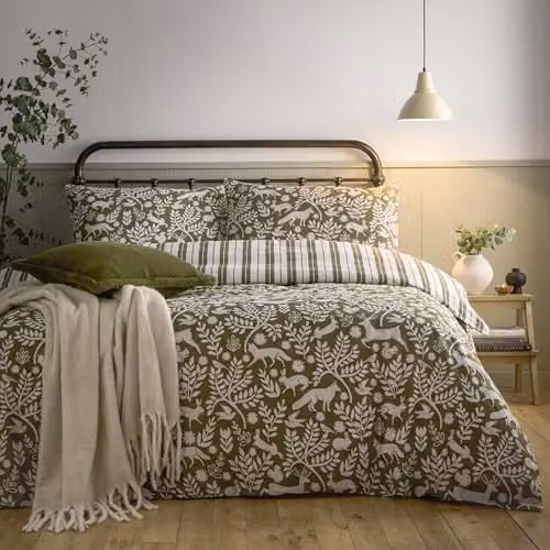 Riva Home Skandi Woodland Reversible Striped Scandinavian Forest Animals Flannelette Cotton Duvet Cover Set, Green, W: 180 cm x L: 200 cm