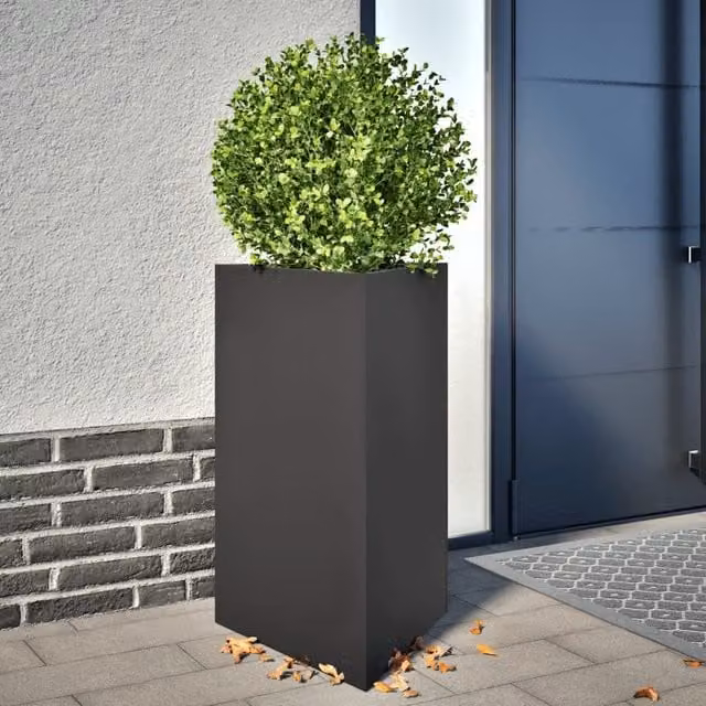 Berkfield Home Black Triangular Steel Garden Planter W: 50 cm, D: 43 cm, H: 75 cm – 1