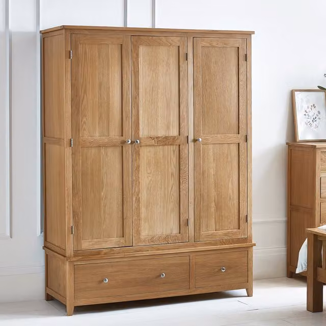 Julian Bowen Mallory Oak Wardrobe with Integrated Drawers