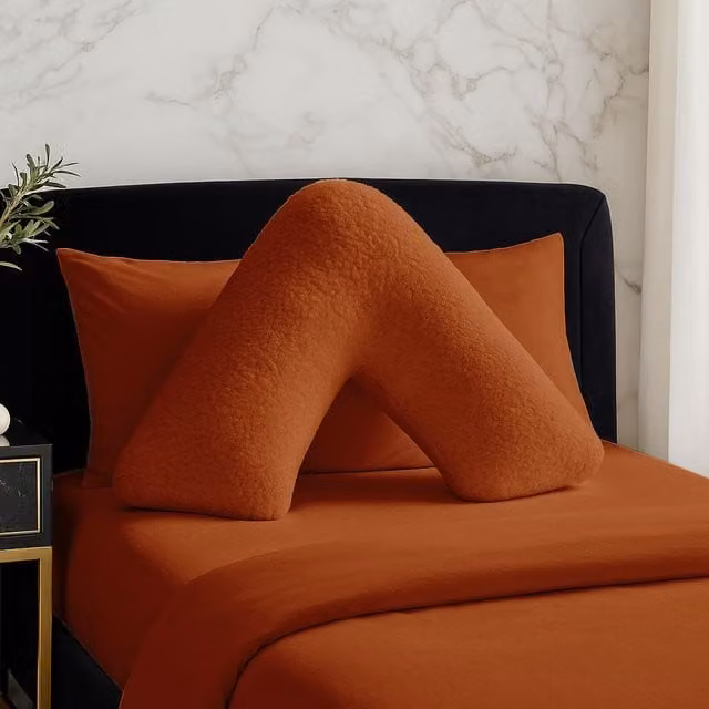 Home Sweet Home UK Orange Teddy Fleece V Shaped Pillowcase – 1