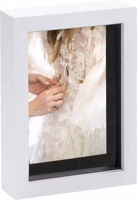 Nicola Spring Rectangular 3D Box Photo Frame with 4x6 inch Mount in White or Black