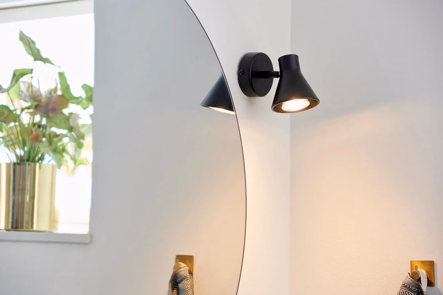 Nordlux Eik Adjustable Black Metal Wall Light with GU10 Mains Connection – 3
