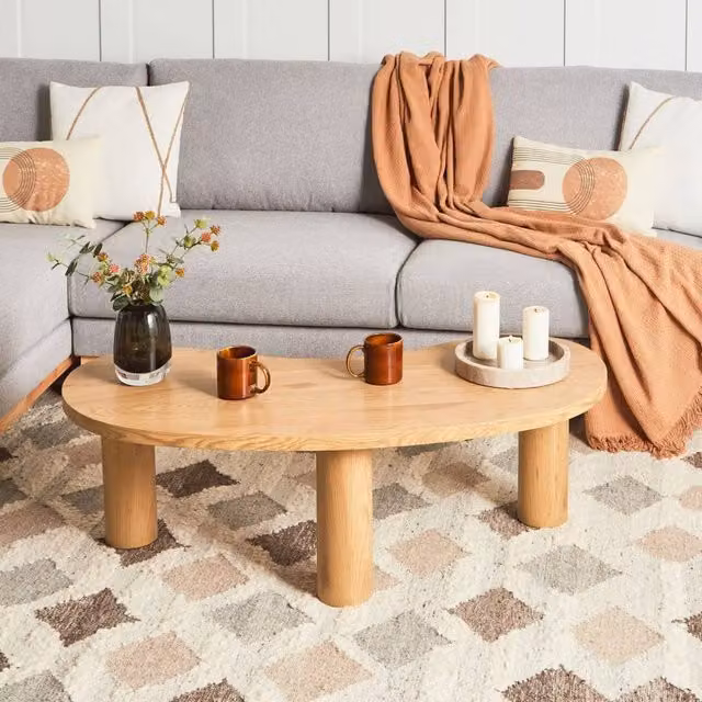 Wyld and Coco Retro Oval Wood Coffee Table in Brown, W/D/H: 112 x 46 x 46 cm