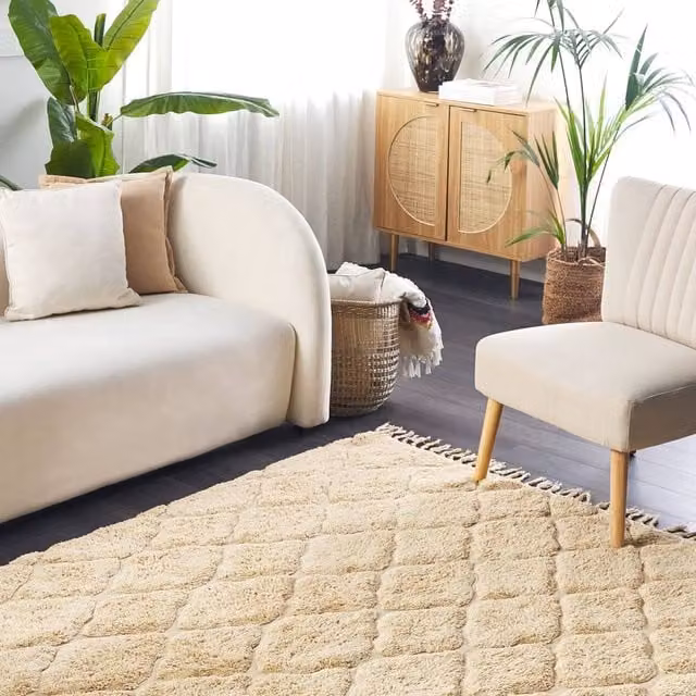 Wyld and Coco Moroccan Boho Hand-Tufted Cotton Shaggy Area Rug in Beige, W: 140 cm, L: 200 cm – 1