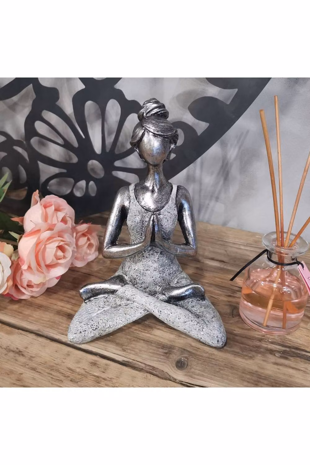 KDMD Modern Silver and White Ceramic Yoga Lady Tabletop Figure, Height: 24 cm – 2