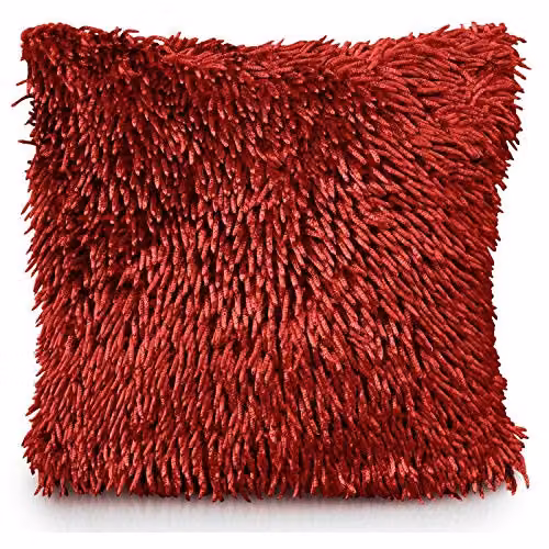 Velosso Modern Square Shaggy Chenille Cushion in Red, W/D/H: 43 x 43 x 43 cm