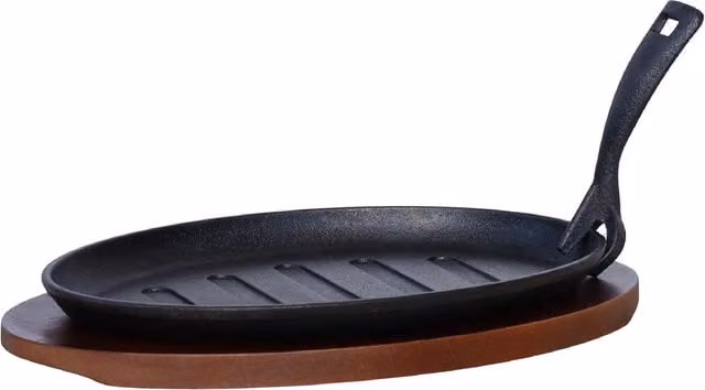 Buckingham Pre-Seasoned Cast Iron Sizzler Serving Dish with Wooden Base, Black and Brown, Diameter: 28 cm