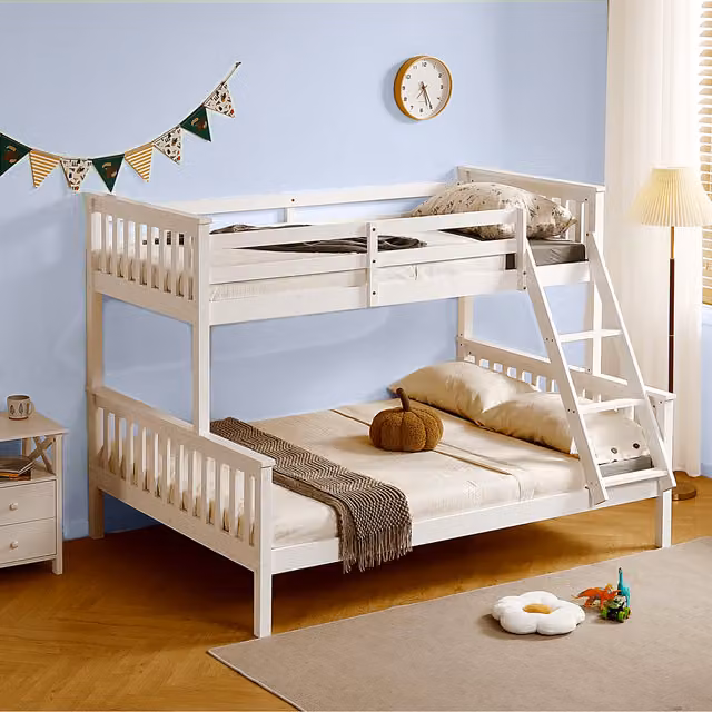 RELAXBy AMANI Hannah Triple Sleeper Bunk Bed in White Solid Wood