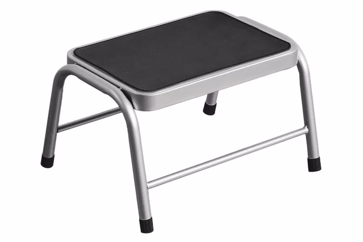 Orsina Silver Rubber Step Stool with Non-Slip Surface, H 43.0 x W 35.0 x D 25.0 cm – 3