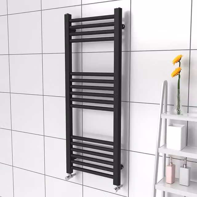 Lux Heat Black Steel Ladder Towel Radiator, W: 40 cm, H: 100 cm