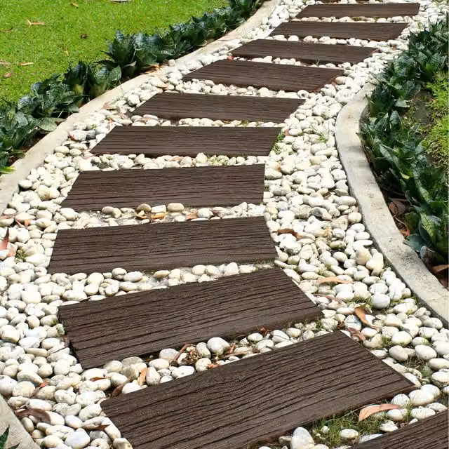 Nicoman Railroad Rubber Stepping Stone in Brown