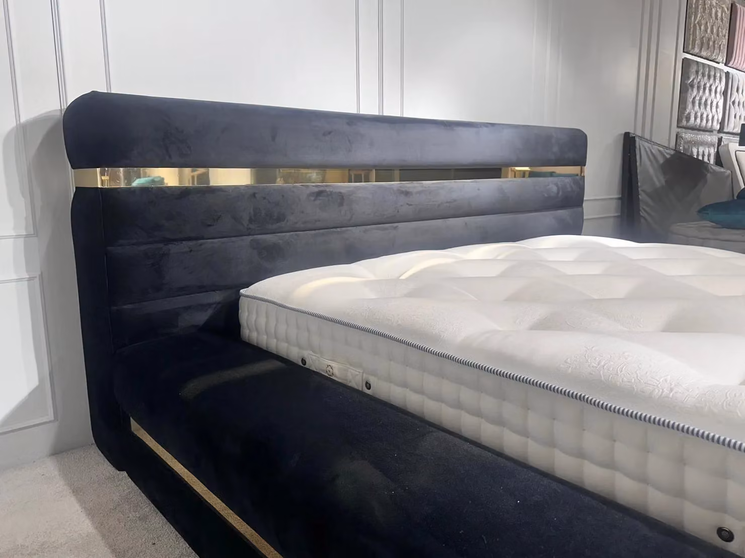 HOB Furniture Aruba King Size Upholstered Bed in Black French Velvet with Gold Details, W/D/H: 180 x 200 cm – 4