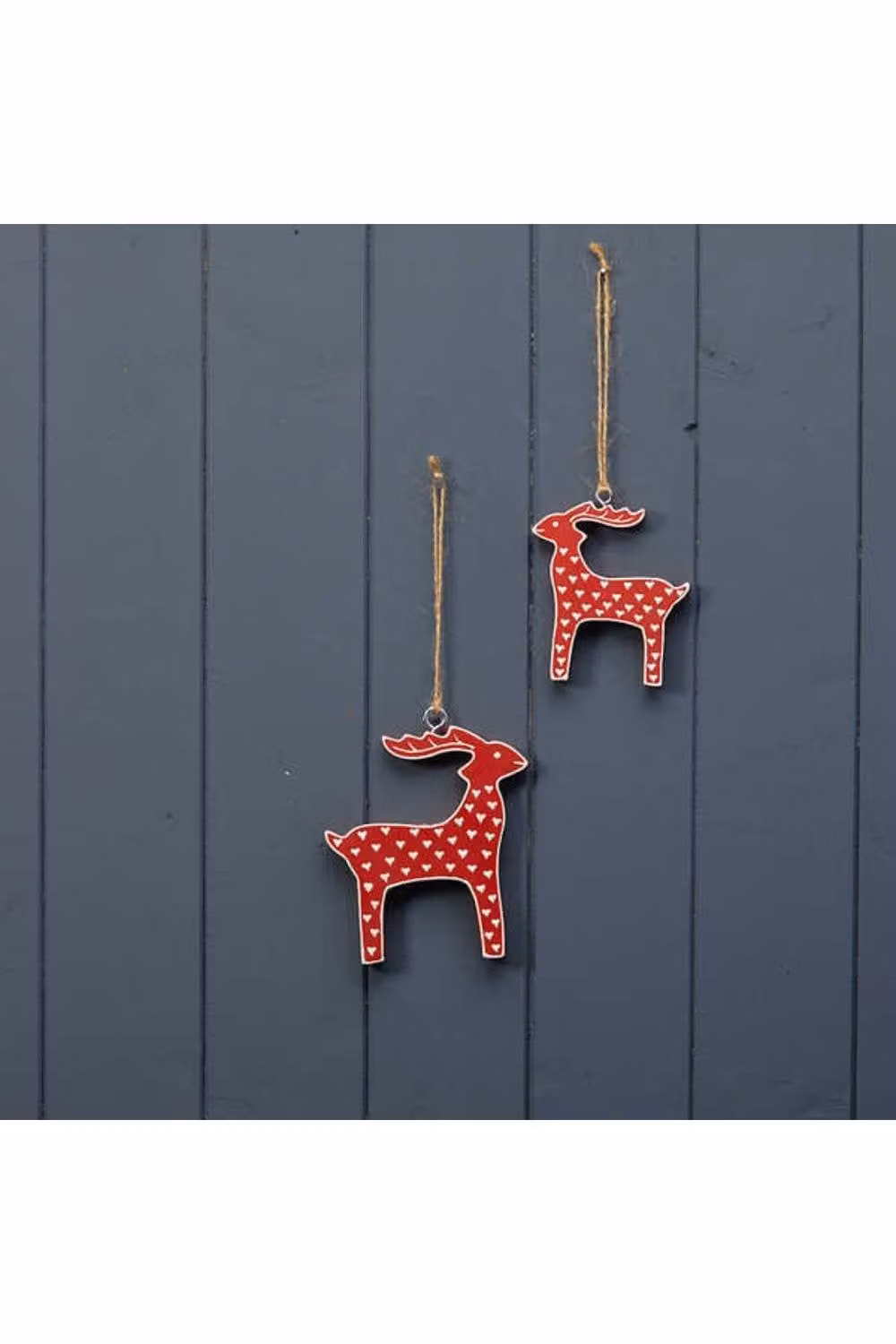 KDMD Hanging Red Reindeer Christmas Figure with White Kerry Work – 2